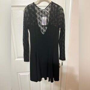 Kimchi Blue Black V-Neck Long Sleeve Sheath Dress